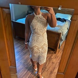 Brand new lace lulus halter dress NWT